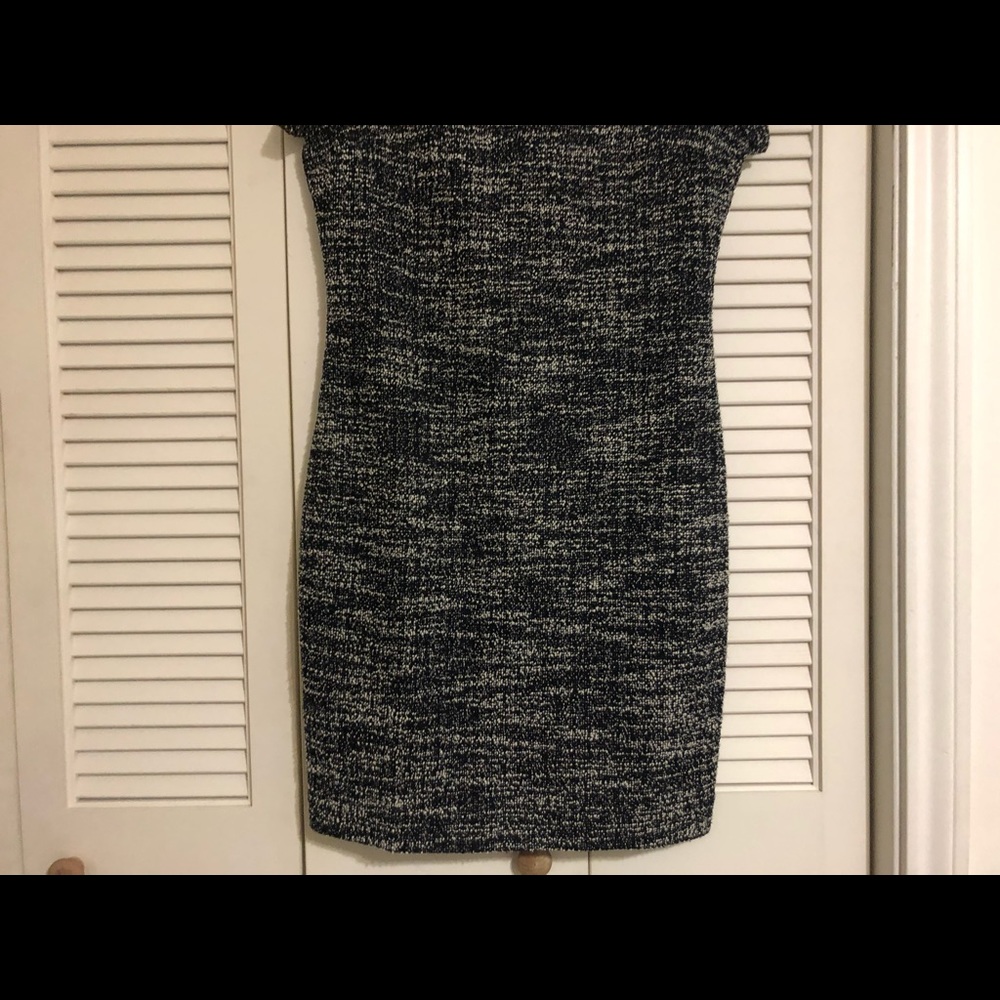 Beautiful Banana Republic dress size 6 - Picture 3 of 5